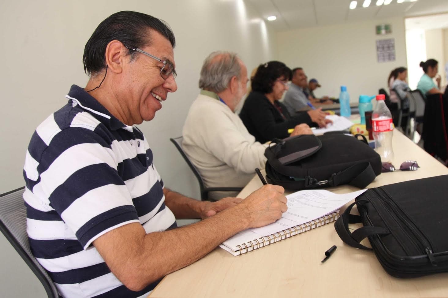 Adultos con estudios inconclusos podrán titularse por experiencia laboral en SLP