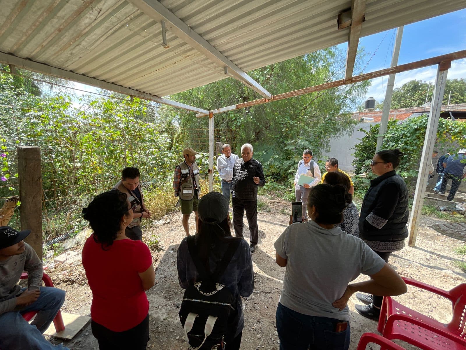 Supervisa director de Interapas proyecto de saneamiento del rio Paisanos