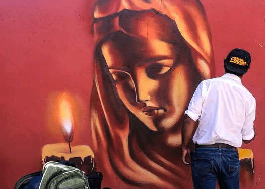 Transforman muros de cementerios de Bocas con obra de artistas locales