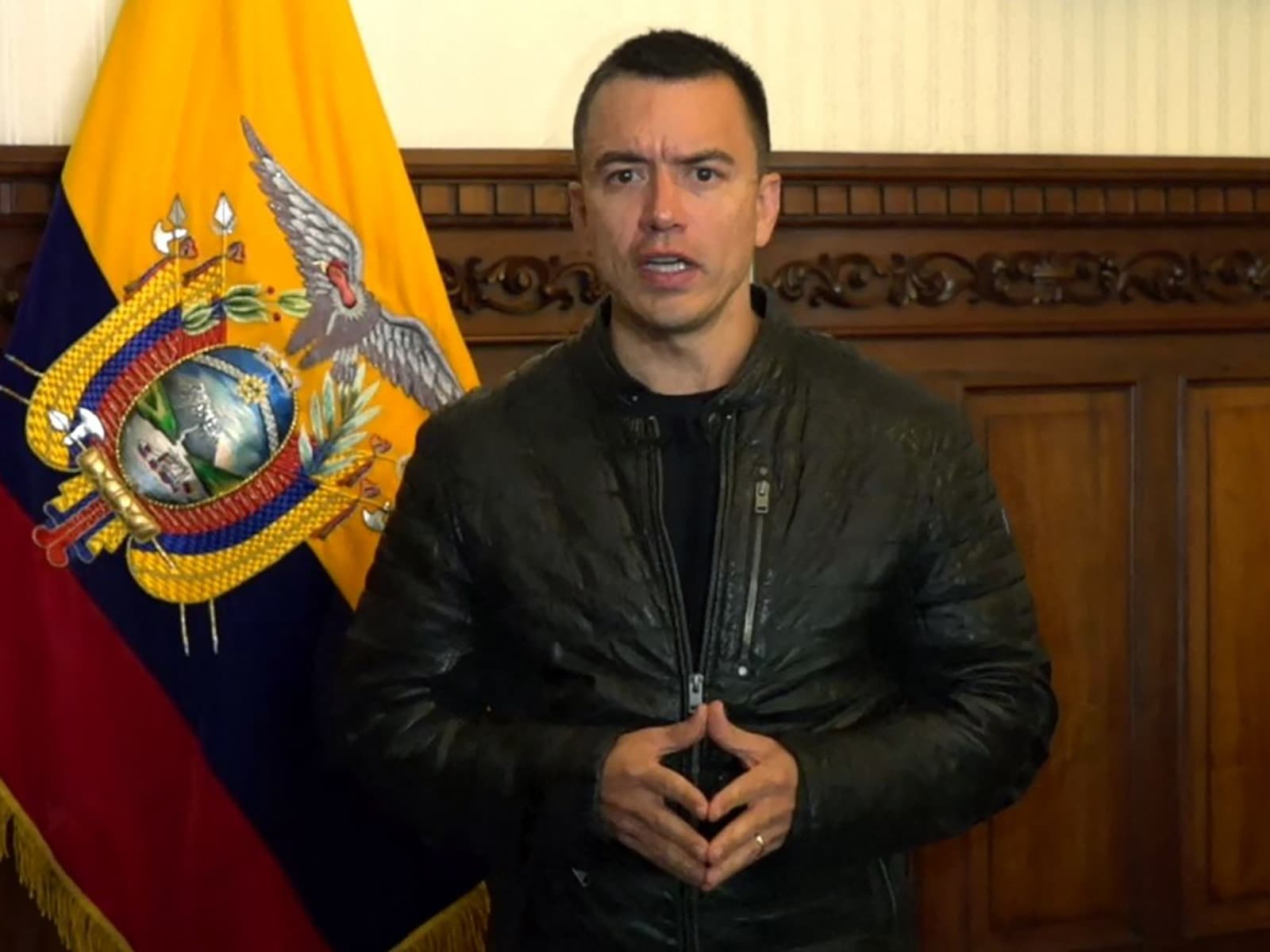 Denuncia presidente de Ecuador presunto intento de envenenamiento con mermelada