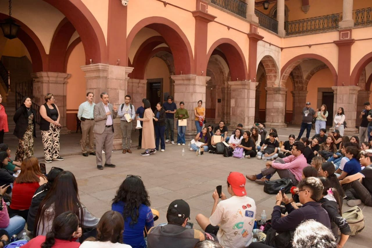 Despide UASLP a académico denunciado por acoso sexual de una estudiante de Economía