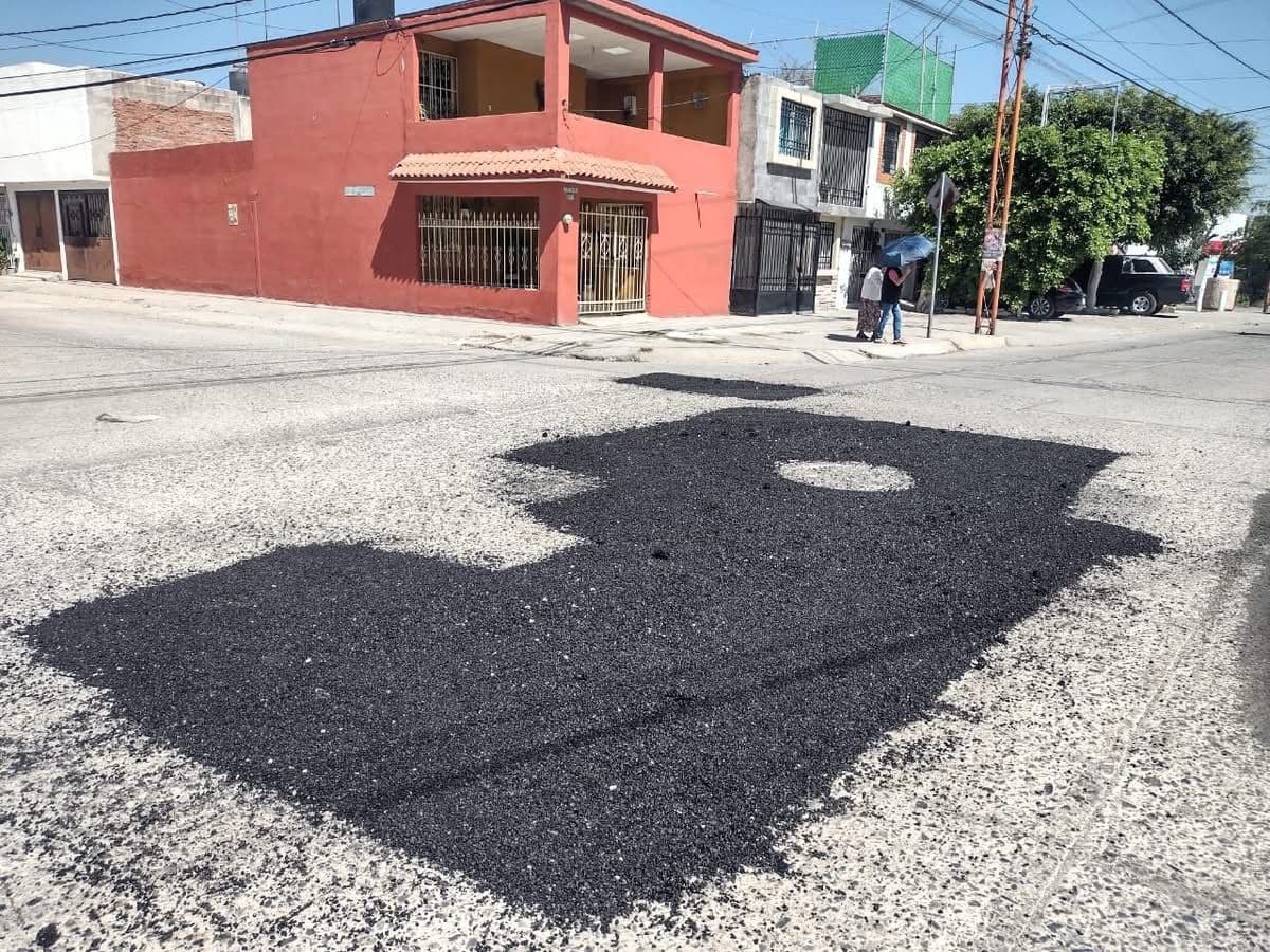 Refuerzan acciones de bacheo durante el programa Por Buen Camino