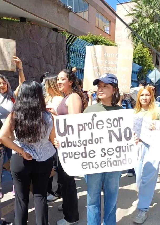 Denuncian estudiantes de Economía de la UASLP a profesor por presunto acoso