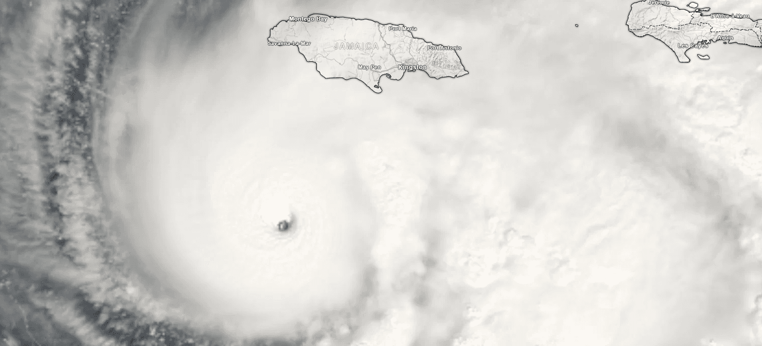 Alcanza Huracán Melissa categoría 5 y amenaza con impacto histórico en Jamaica