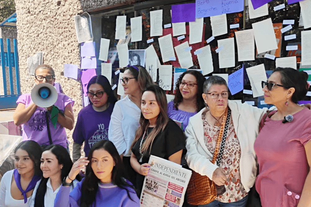 Exige colectiva feminista renuncia de Paco Ignacio Taibo II del FCE