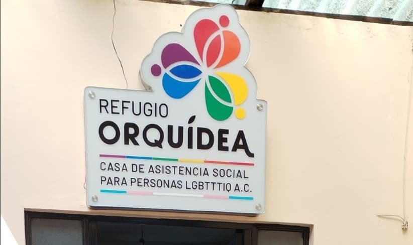 Buscan evitar desaparición de Casa Orquídea, refugio para la comunidad LGBT+