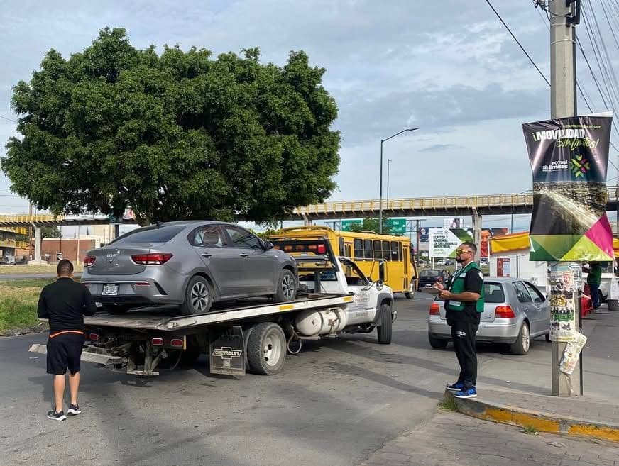 Insiste SCT en sancionar a plataformas pese a fallo federal que protege a conductores de Uber