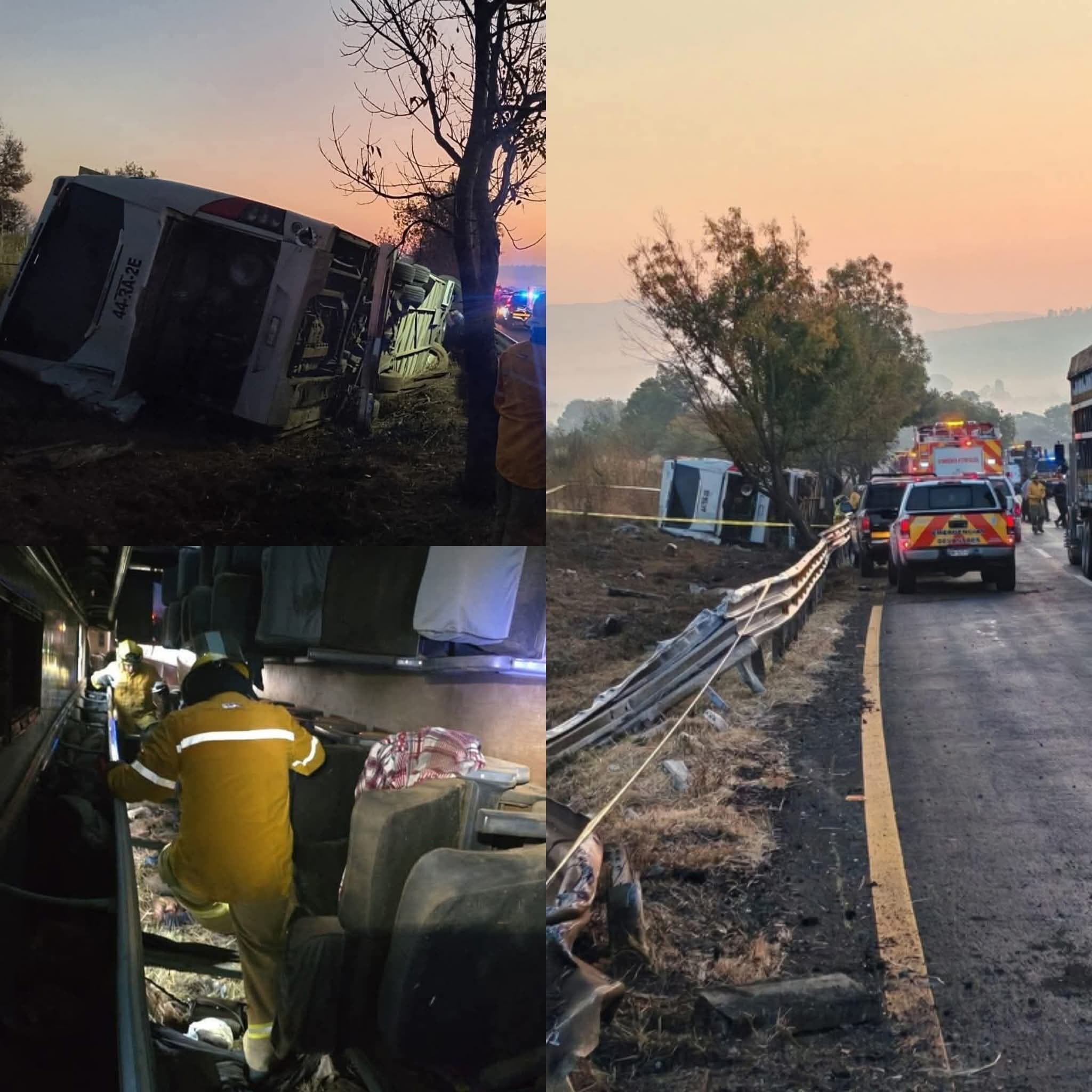 Siete muertos y 20 heridos por volcadura de autobús en Michoacán