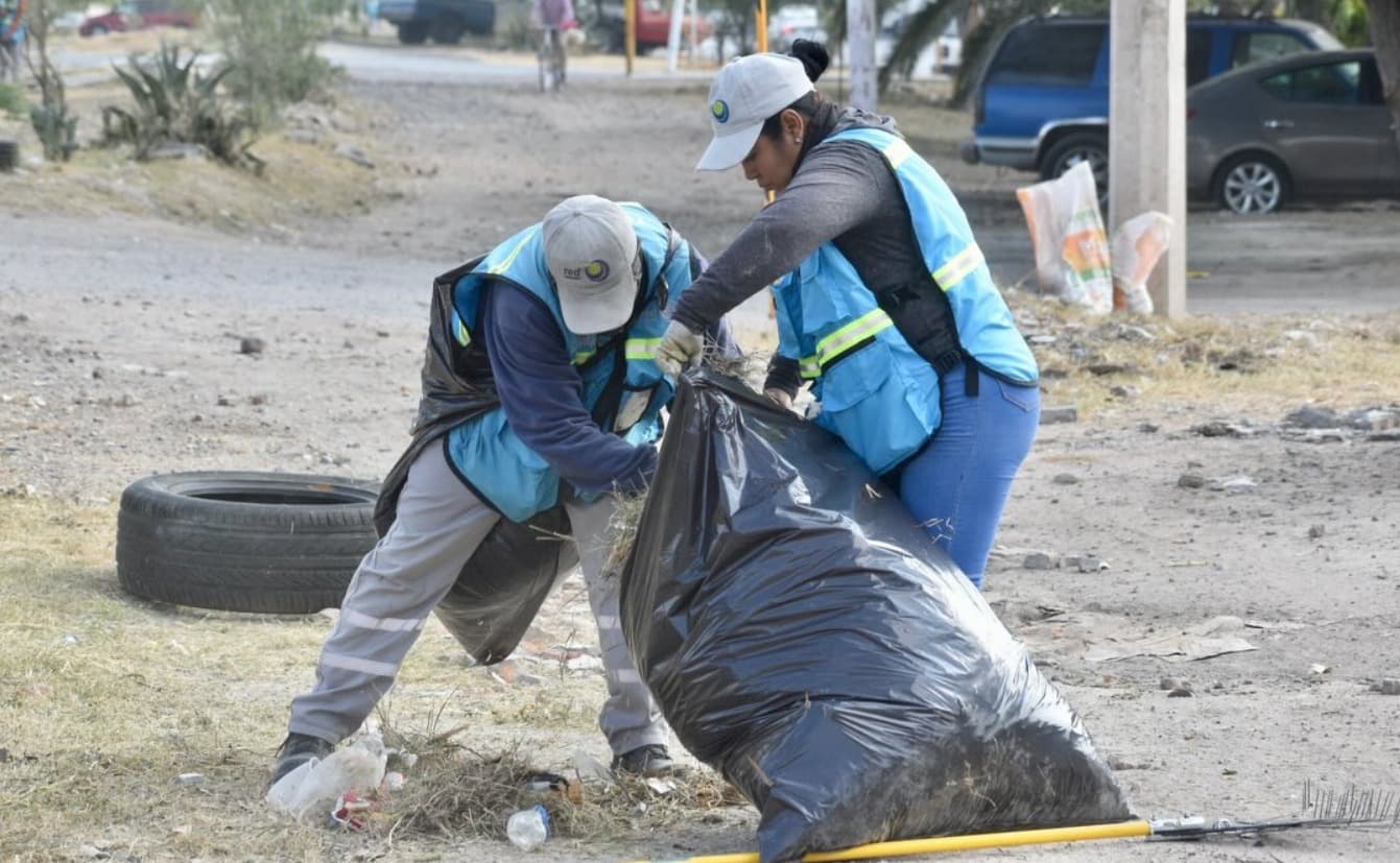 Da Municipio mantenimiento a la avenida Hernán Cortés
