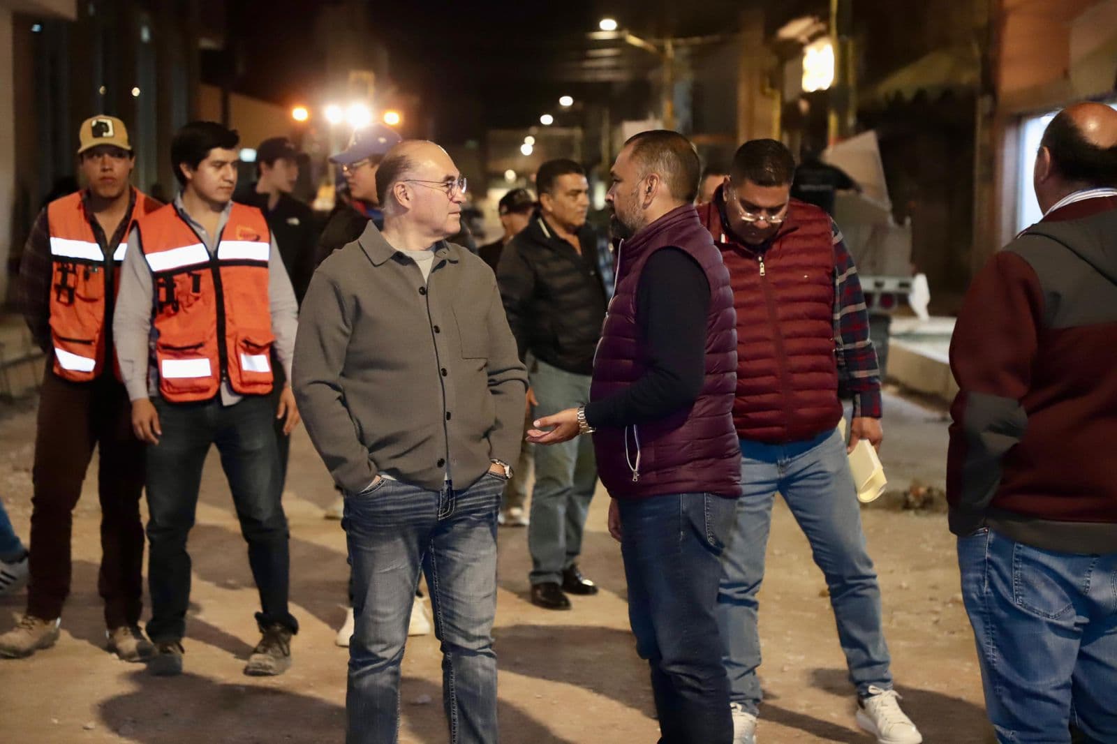 Supervisa Enrique Galindo obras en Julián de los Reyes