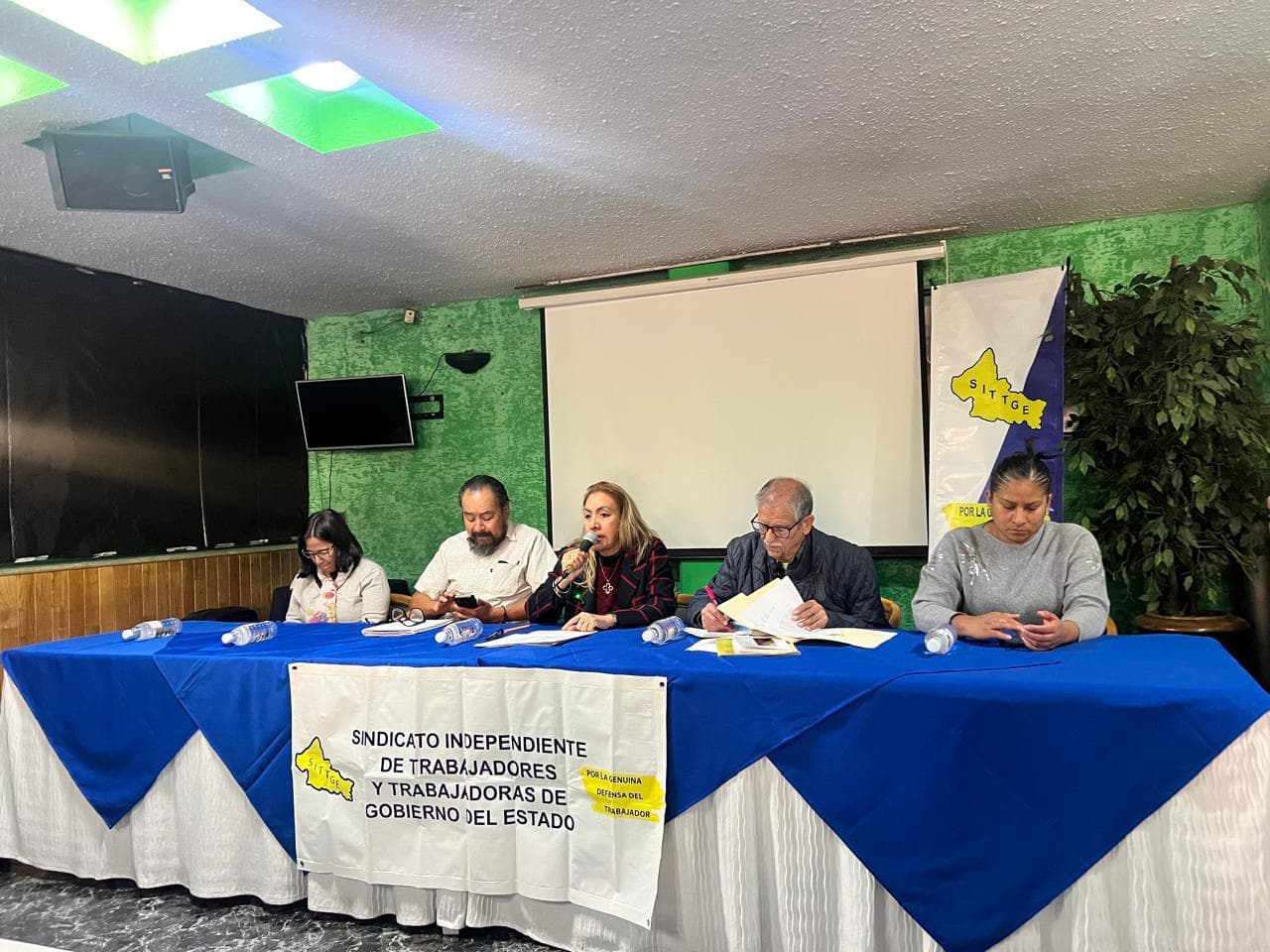 Atiende Gobierno Federal demandas del SITTGE