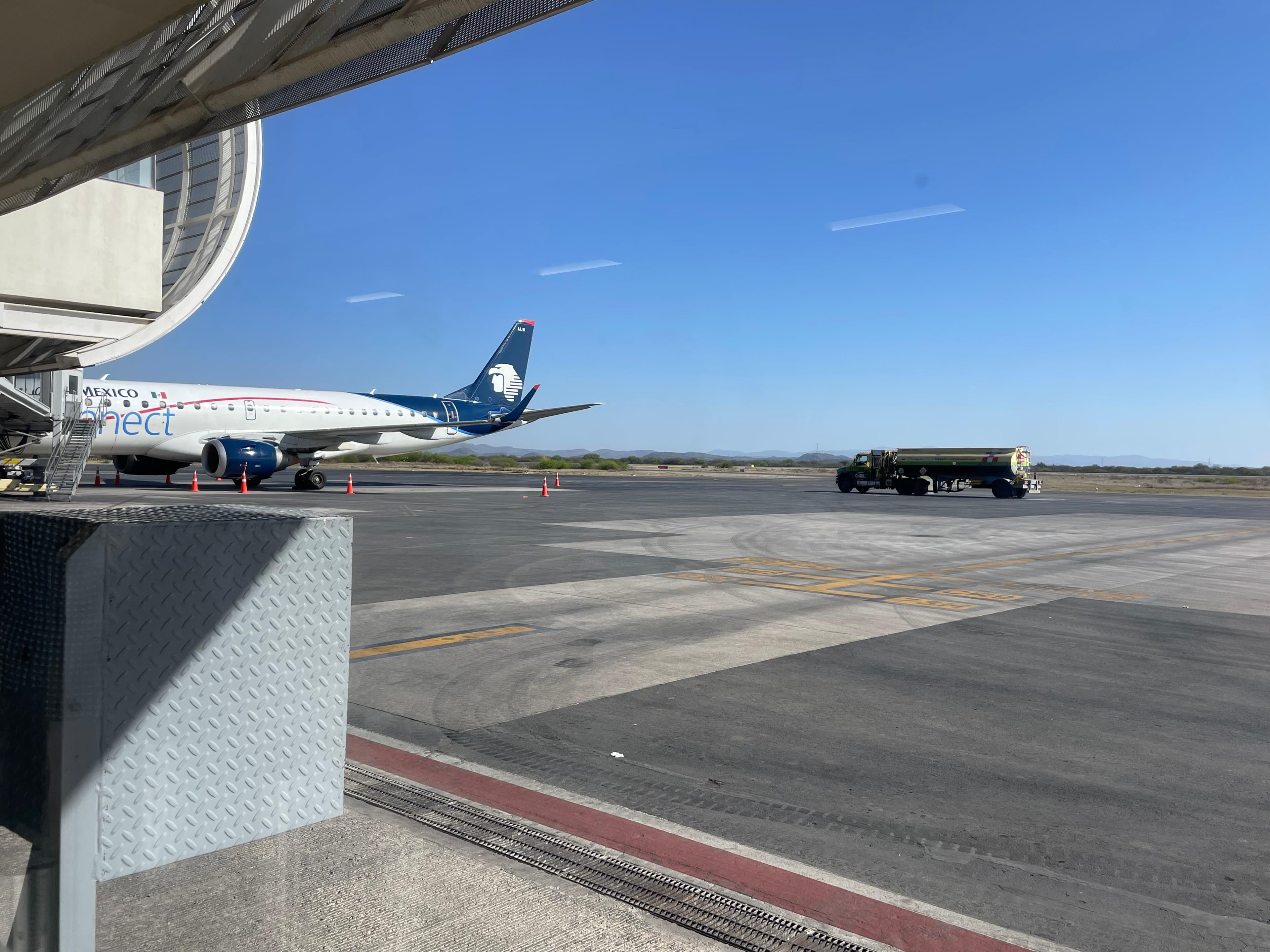Avanza reactivación de vuelos a Vallarta y Monterrey desde SLP