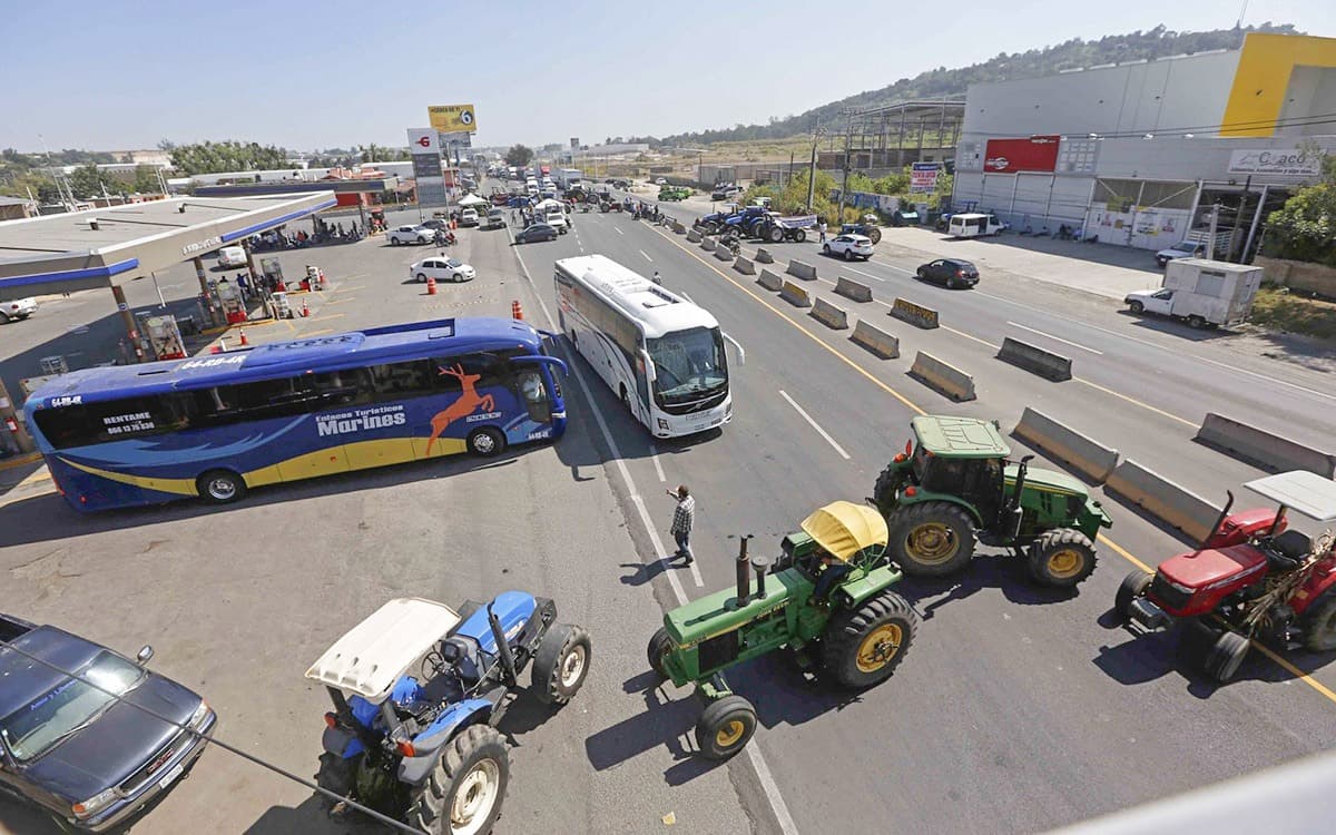 Anuncian agricultores y transportistas paro nacional el próximo lunes