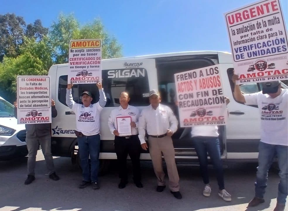 Exigen transportistas de AMOTAC fin a multas y retrasos de la SCT