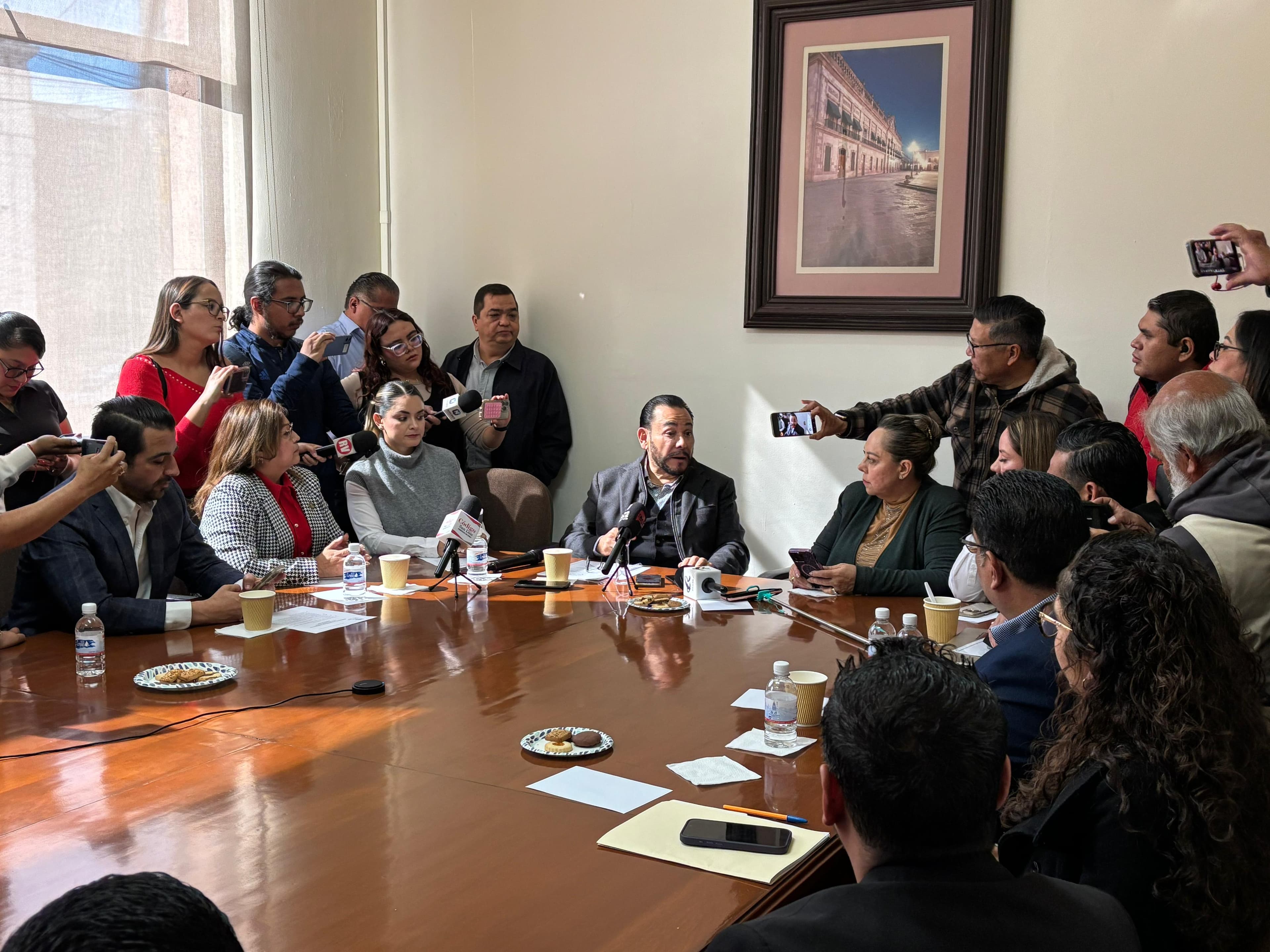 Aprueba Congreso el Estado la renuncia de concejal de Pozos