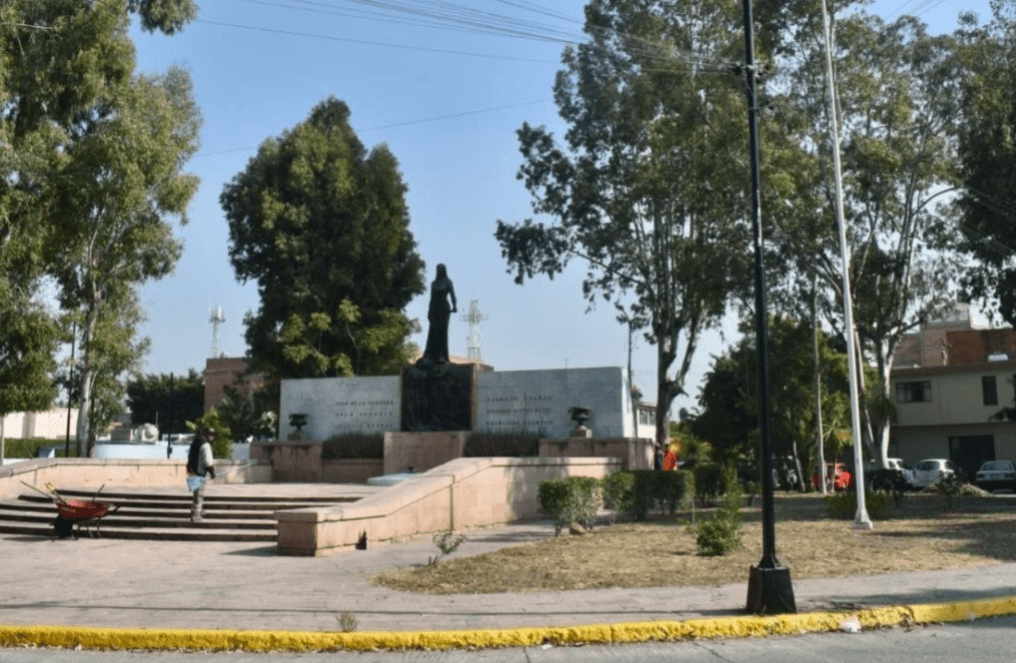Rehabilita Ayuntamiento la Glorieta de los Niños Héroes