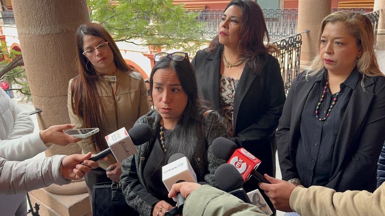 Denuncian hostigamiento investigadoras de Facultad  Derecho