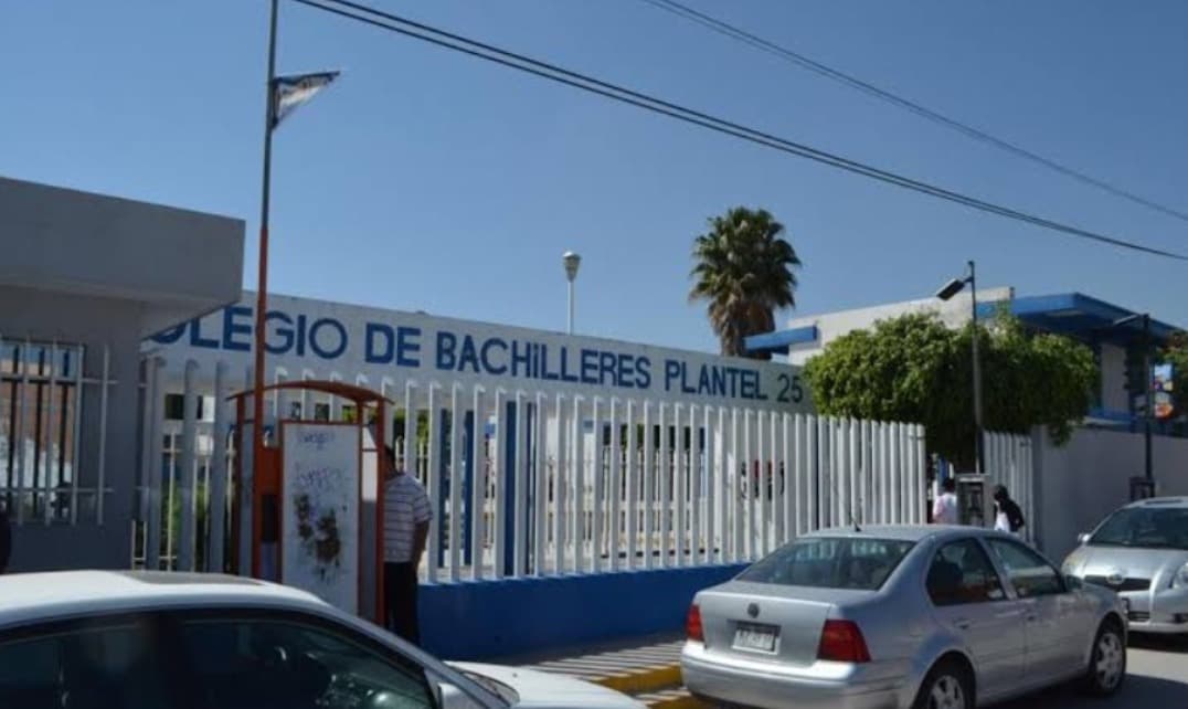 Obligan a estudiantes de COBACH a vender boletos para rifa