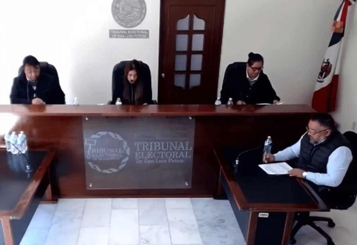 Declara TEESLP infundada impugnación de juez electo por cambio de distrito