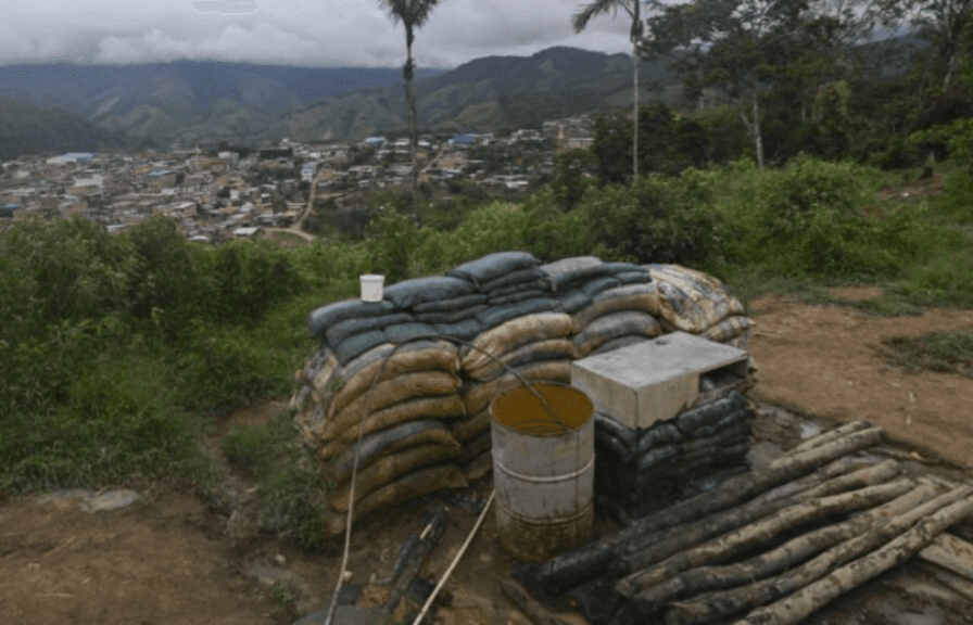 Mueren 6 niños durante bombardeo a grupos criminales en Colombia