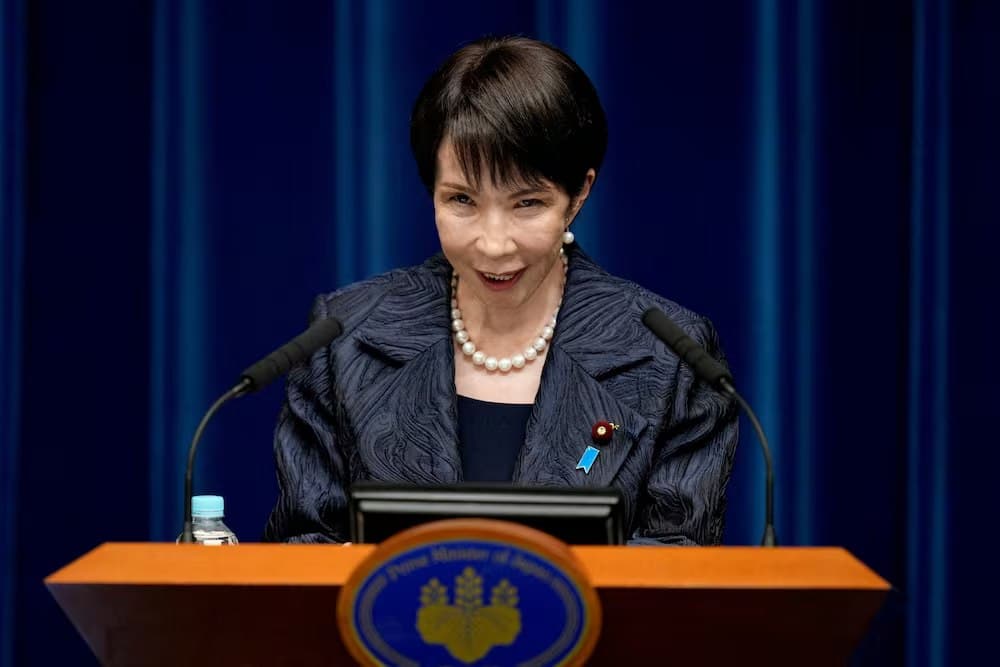 Genera polémica los hábitos de sueño de la primera ministra de Japón