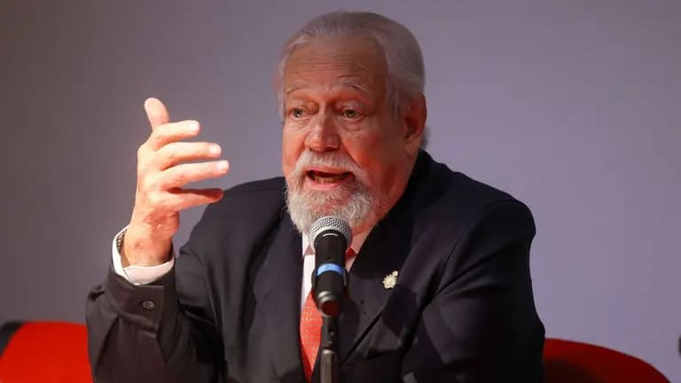 El escritor mexicano Gonzalo Celorio gana el Premio Cervantes 2025