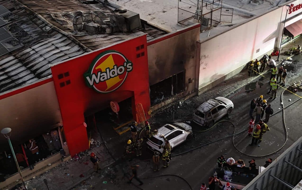 Pide Sheinbaum responsabilidades por incendio en Waldos