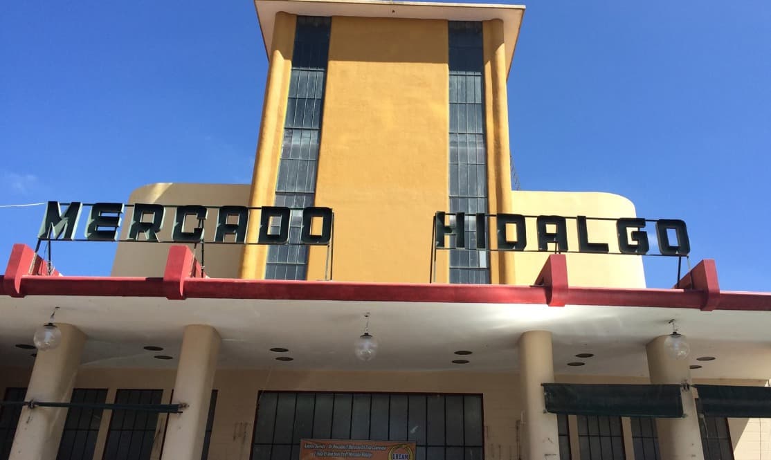 Amplían horarios en mercados municipales por temporada navideña