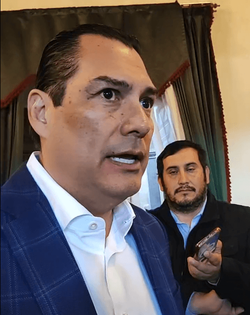 Llama alcalde de San Miguel de Allende "Nacos, Nacos, Nacos" a empresarios potosinos