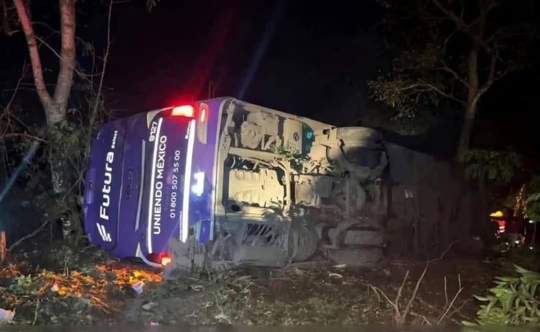 Investigan accidente de autobús en la México–Tampico