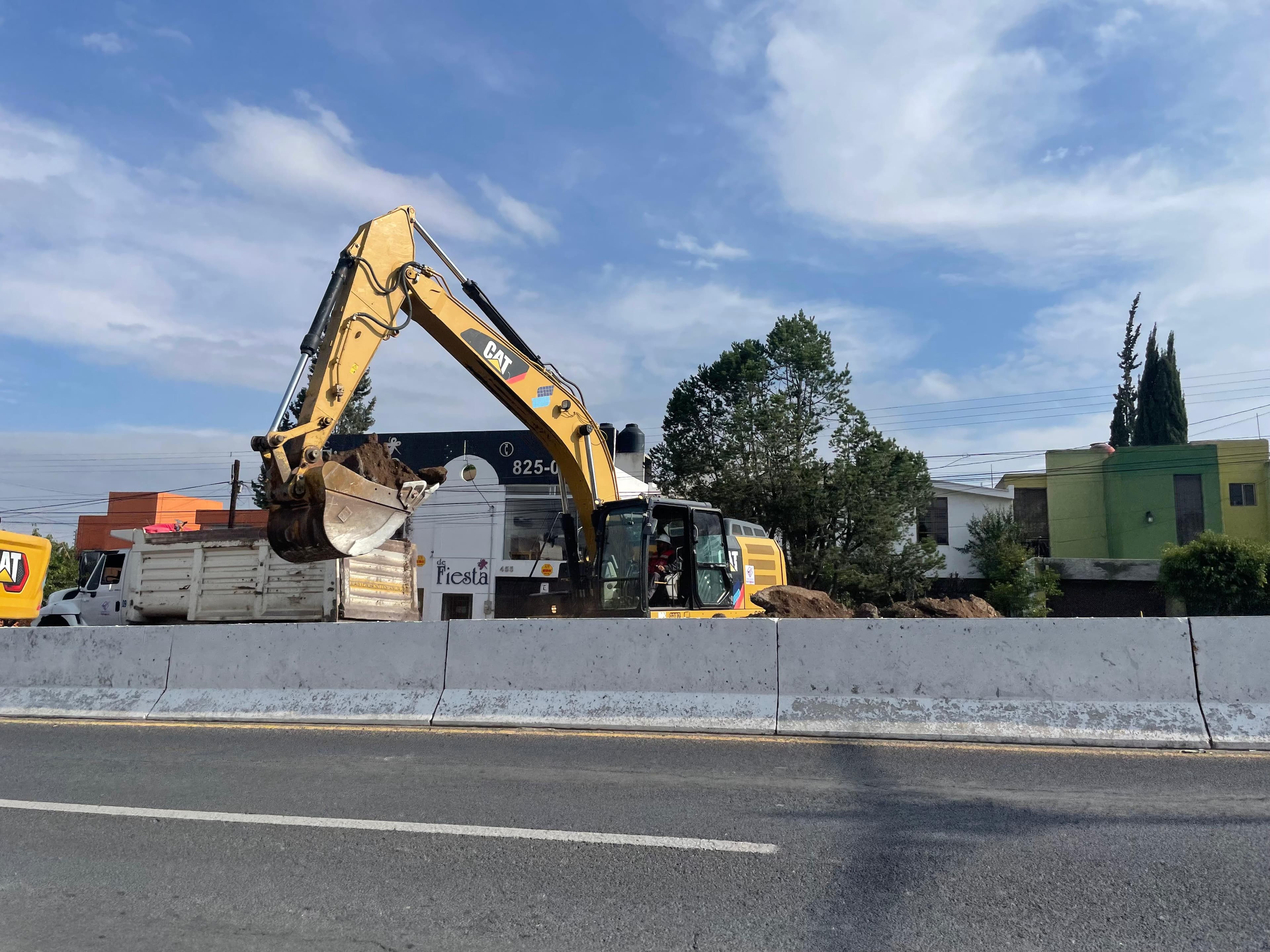 Resiste sector de la construcción en SLP ante caída nacional