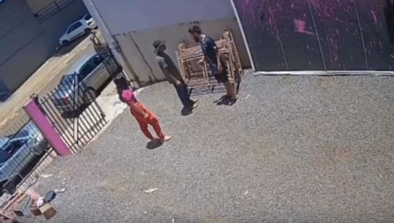 Asesinan a hombre tras denuncia de su esposa por violencia doméstica