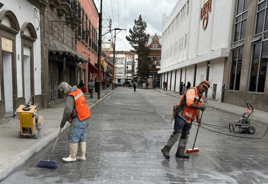 Avanza desarrollo de más de 25 obras viales en la Capital