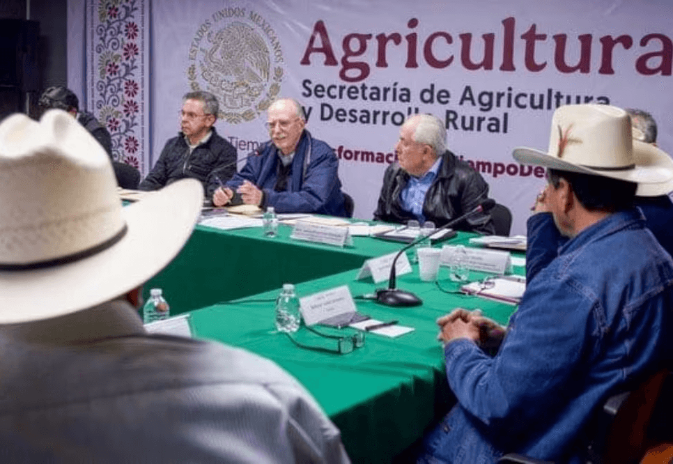Liberarán agricultores carreteras bloqueadas durante periodo decembrino