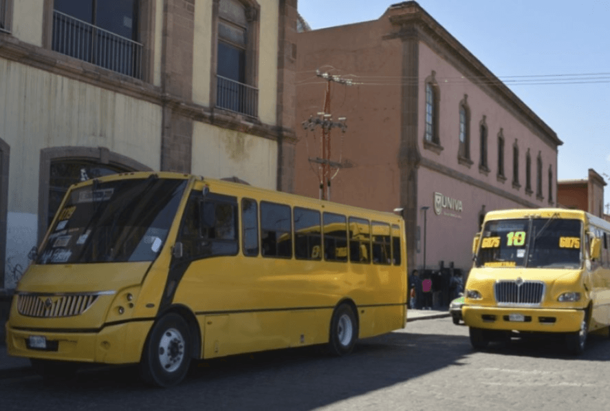 Arrastra transporte urbano deficiencias económicas y de infraestructura para 2026