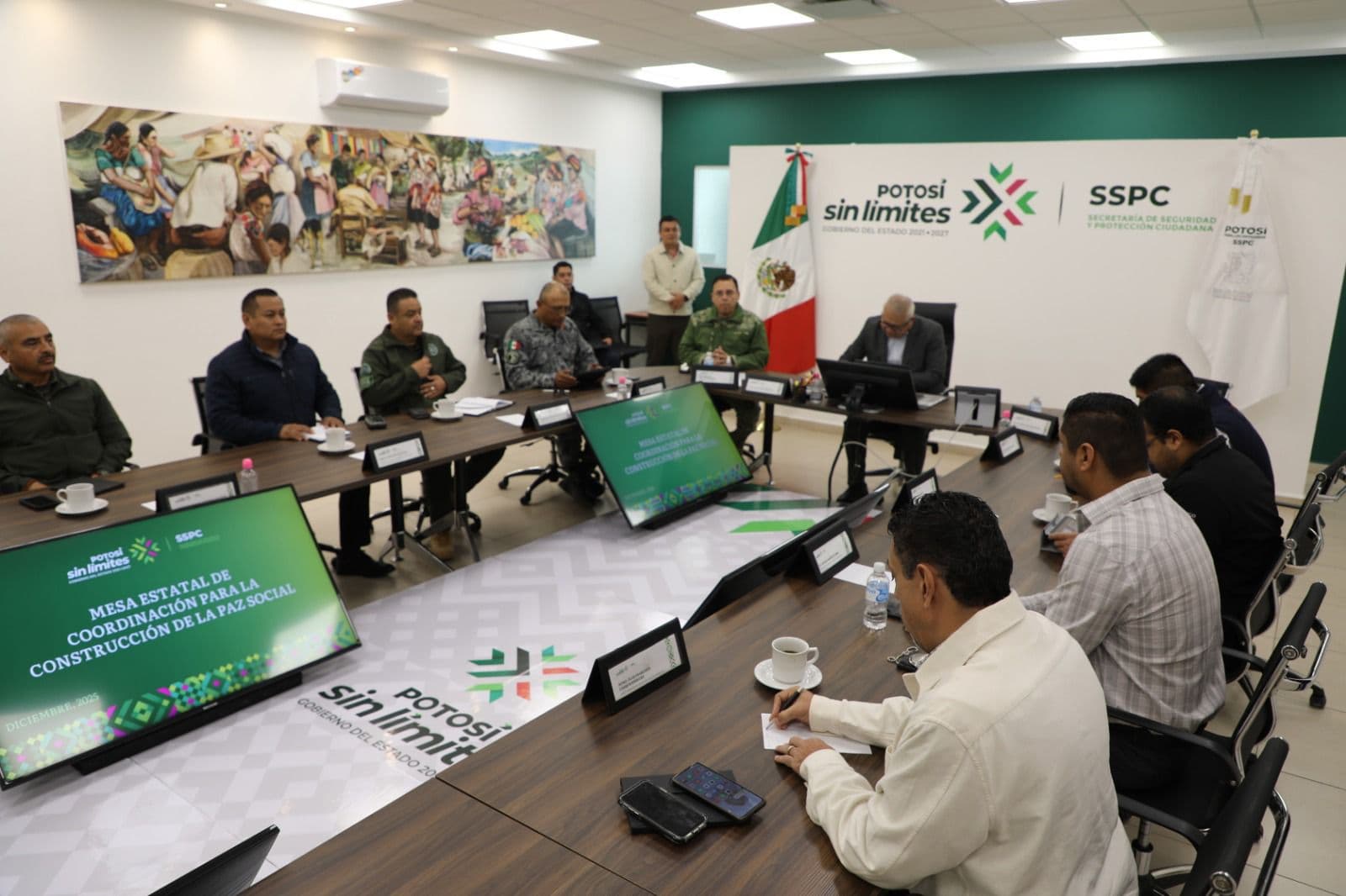 Pide Cuauhtli Badillo abrir espacio al Congreso en las mesas de seguridad