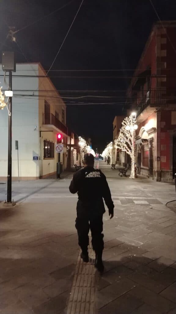 Refuerzan seguridad en el Centro Histórico por temporada decembrina