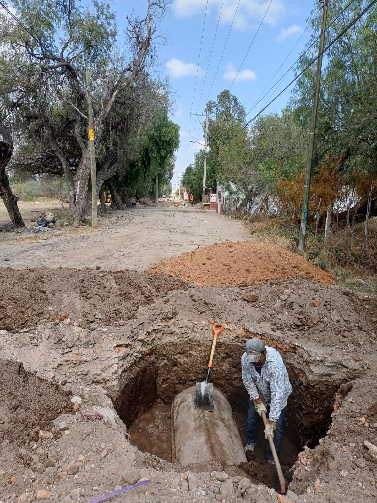 Inician rehabilitación de colector sanitario en la Tercera Grande