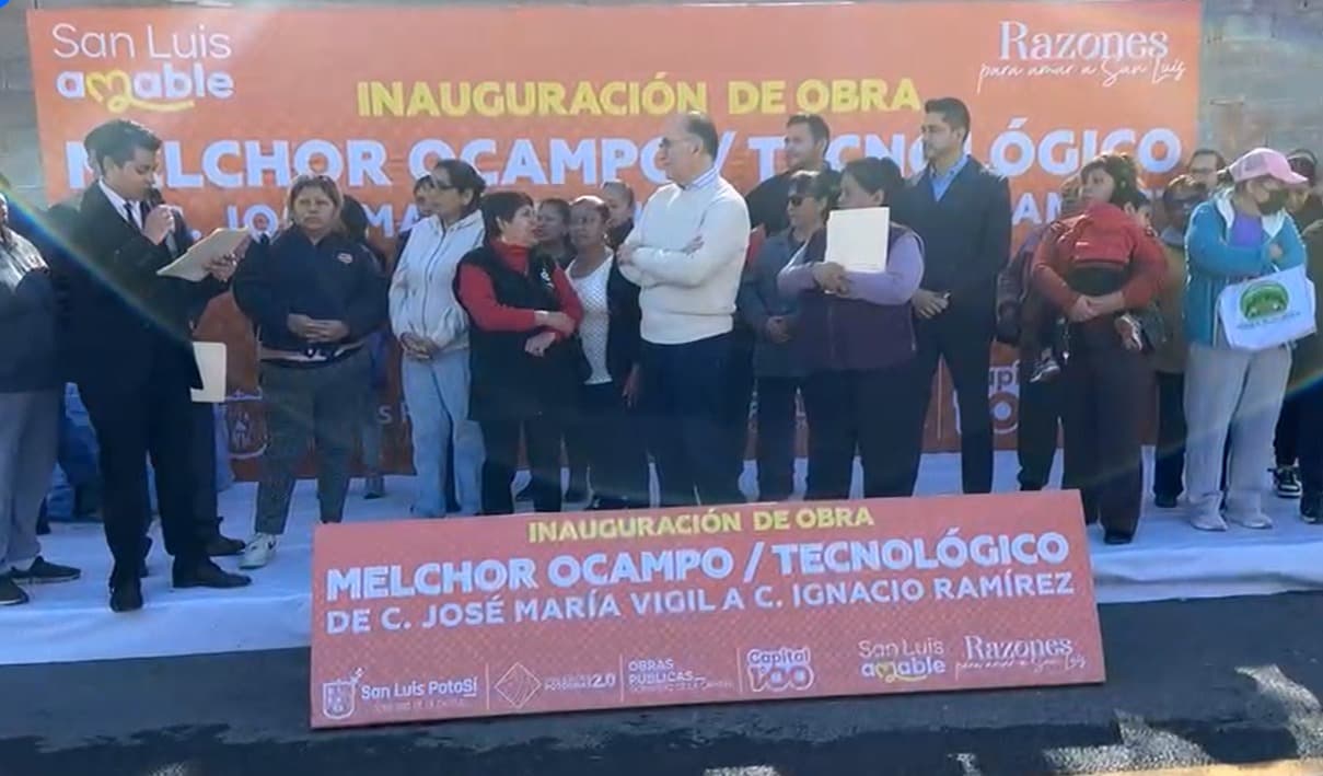 Entregan calle rehabilitada en la colonia Plan Ponciano Arriaga