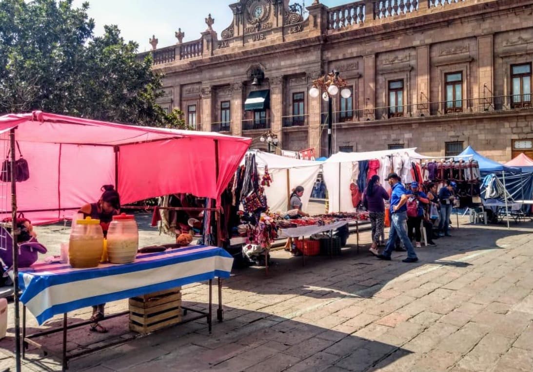 No más permisos para vendedores ambulantes: Comercio Municipal