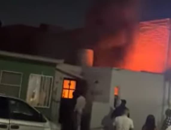 Atendieron bomberos más de 20 siniestros en Año Nuevo