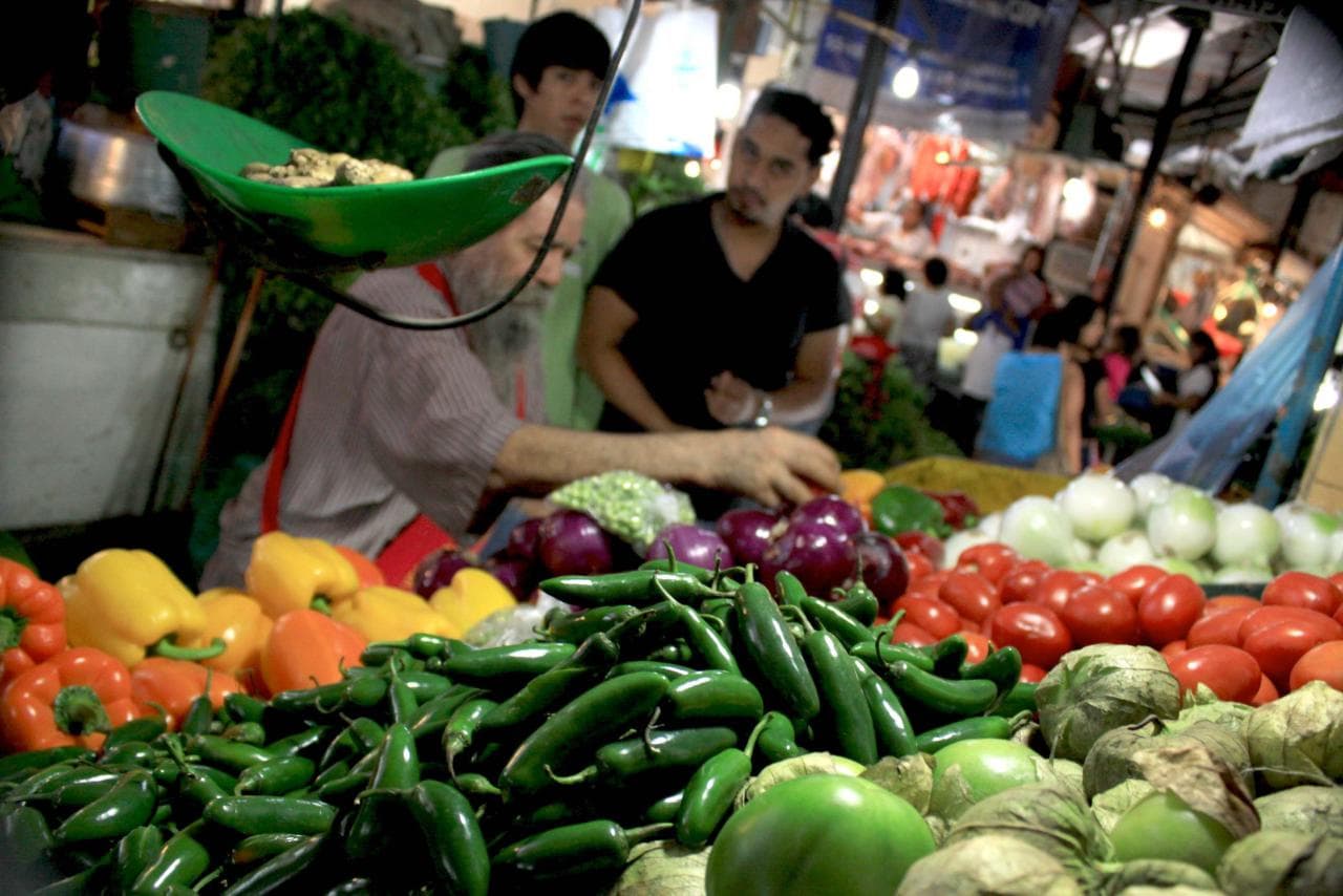 Sube más de 100 pesos el costo de la canasta básica durante 2025