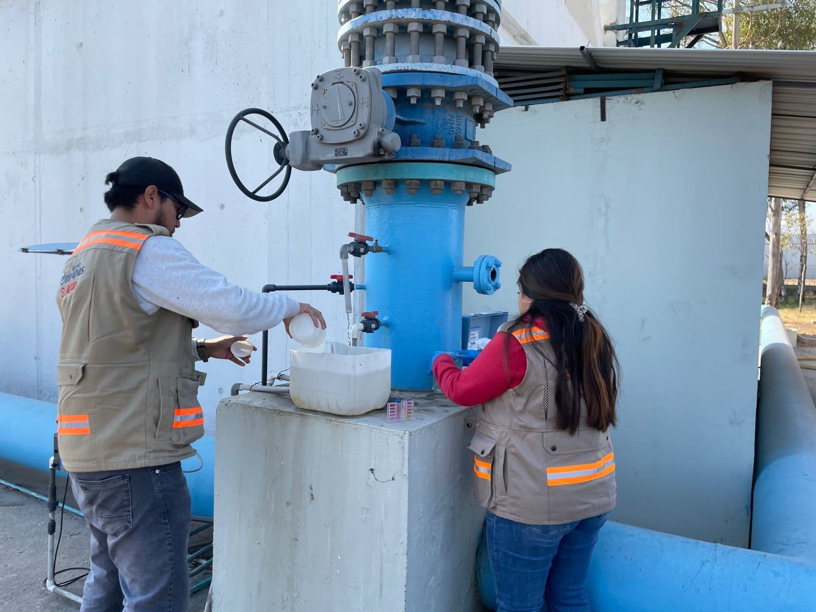 Analizan calidad del agua de El Realito para restaurar suministro