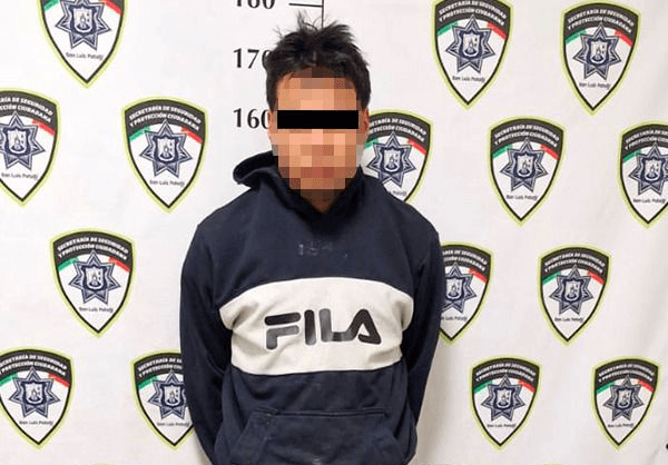 Tuercen a asaltante que amenazó a un ciudadano con un cuchillo
