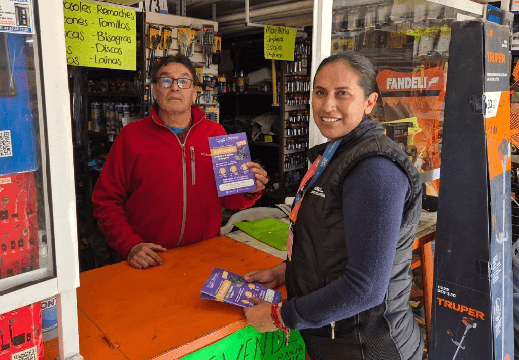 Comerciantes han tramitado con éxito licencias en módulos itinerantes