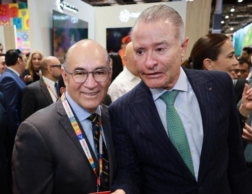 Reconoce Embajador de México en España a Enrique Galindo