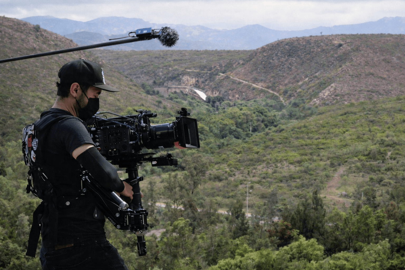 Por filmación cierran Camino a la Presa de San José