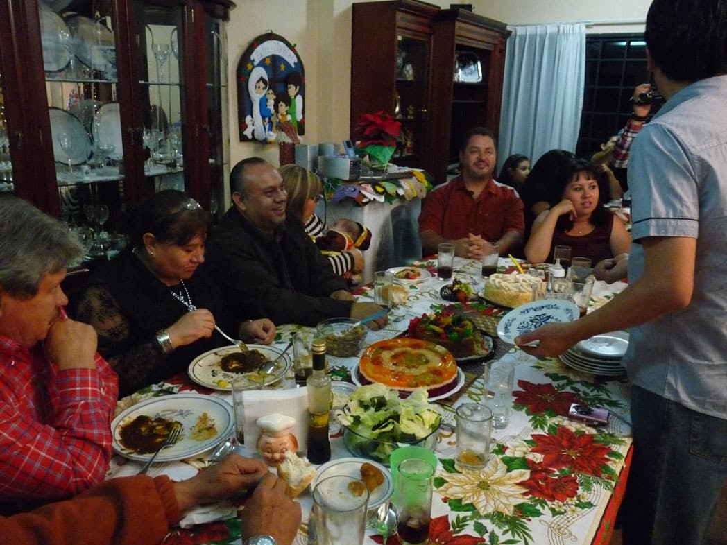 Se encarecen celebraciones de navidad y año nuevo en 2025