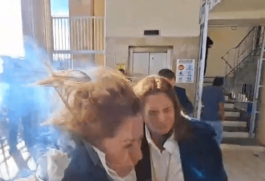 Hieren con un petardo a diputada de Honduras