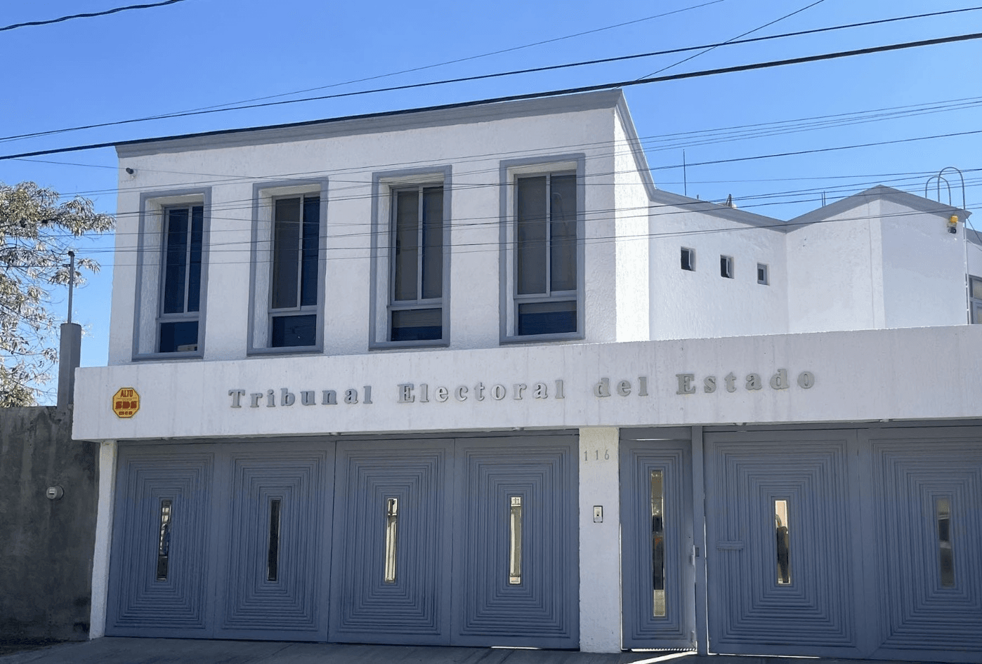 Endurece TEESLP medidas contra excandidato a juez por desacato